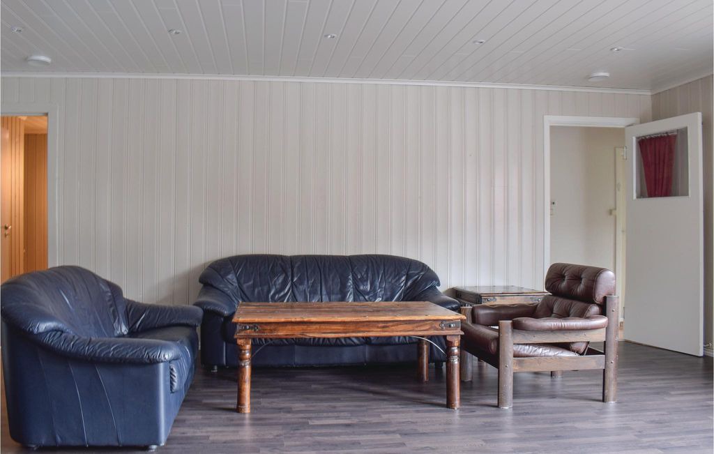 Skanevik Apartment | 5 bedroom accommodation in Skånevik