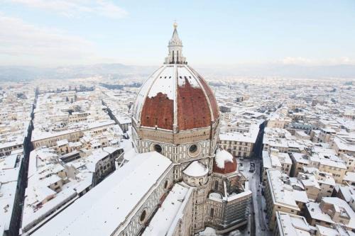 Sant' Ambrogio Apartment | Alfieri Central Apartments