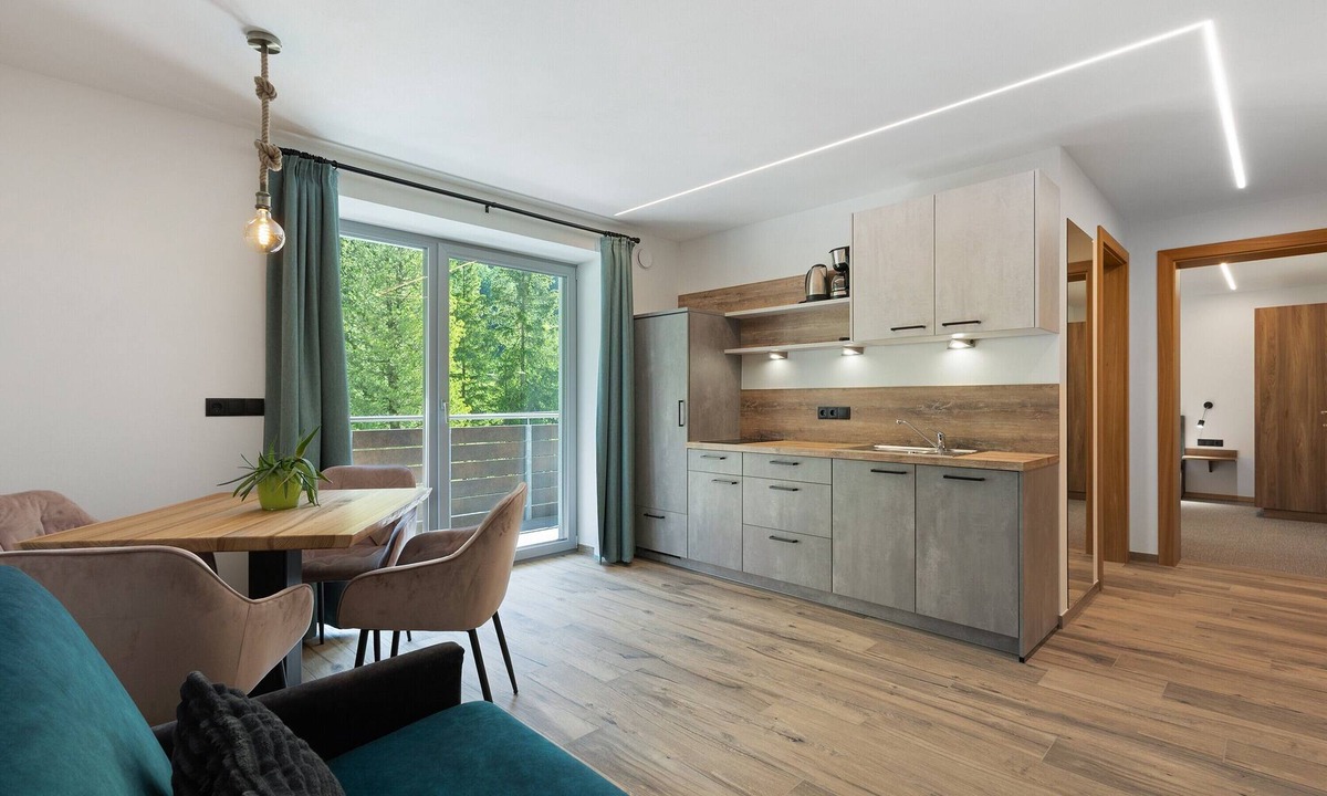 Brennero Apartment | Apartment 'Nature House Mammoth Tree' – Strength, Tranquility & Connection to Nature