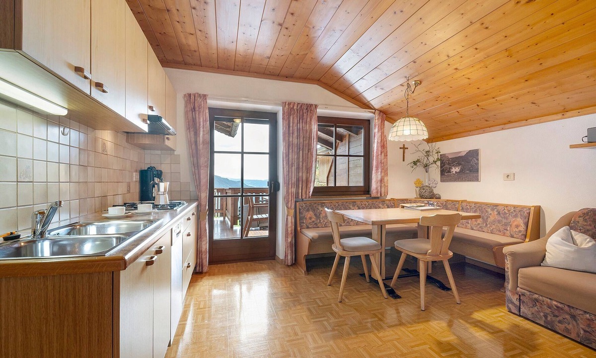 Castelrotto Apartment | Apartment 'Schönblick' with Mountain View, Shared Pool and Wi-Fi
