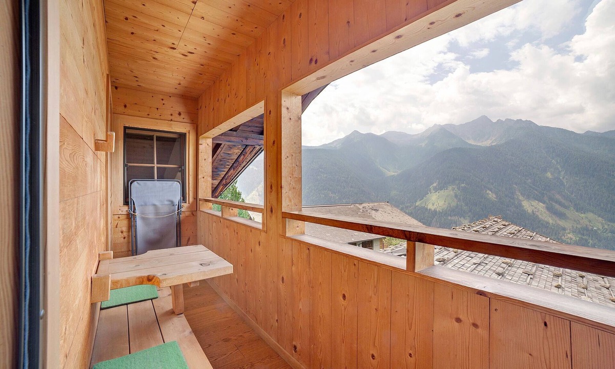 Ultimo Apartment | Apartment 'Schwalbennest' with Mountain View, Shared Garden and Wi-Fi