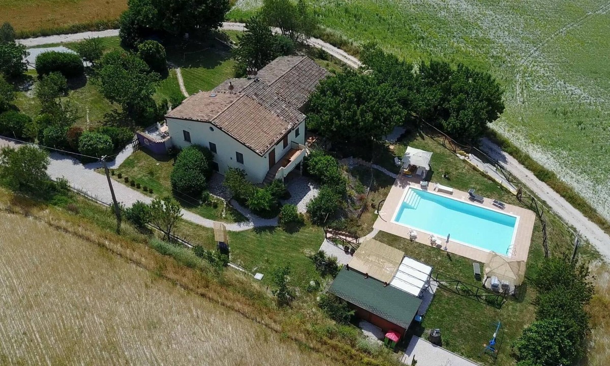 Arcevia House | App. Loretello