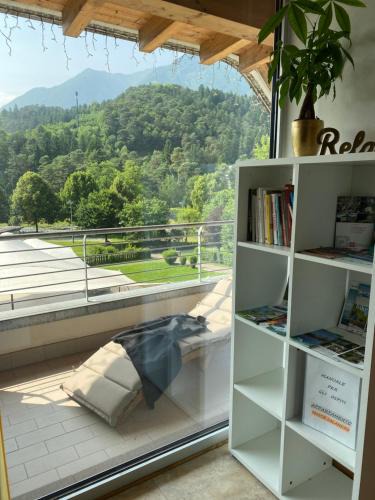 Ponte Arche Apartment | APPARTAMENTO MONTE - VALANDRO-