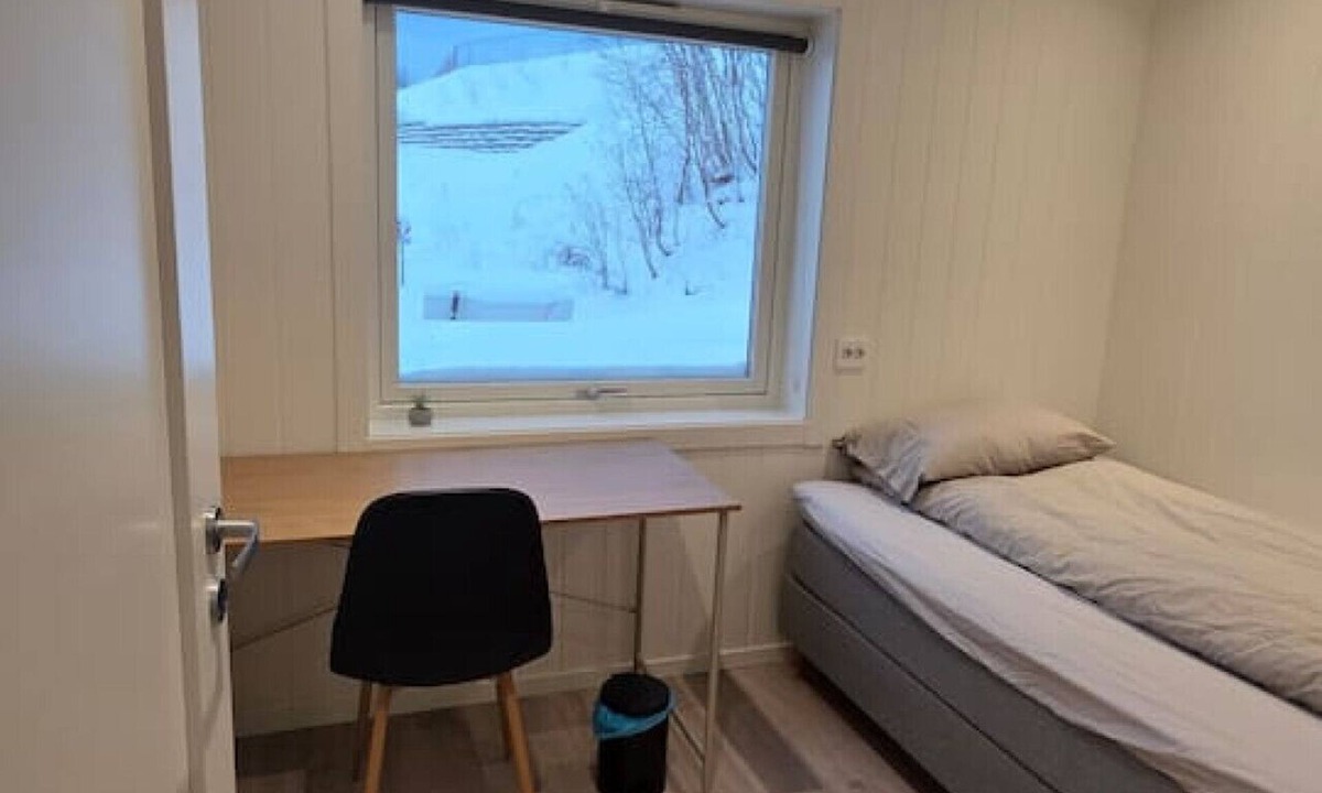 Tromso House | Arctic Nine - Rom nr 9 - Sentralt på øya