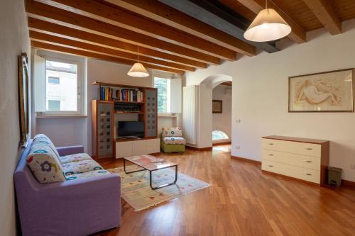 Ceraino Bed & Breakfast | B&B Corte Barbieri