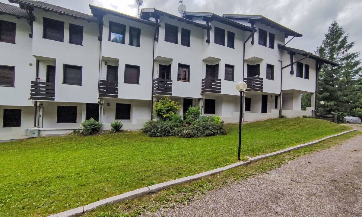 Moena Apartment | Beautiful apartment for 5 guests with WIFI, TV and patio