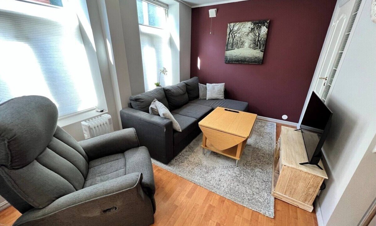 Narvik Apartment | Central Narvik Apt W Workspace walk to city (d14d)