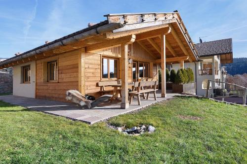 Verano Ski Chalet | Chalet Hugo
