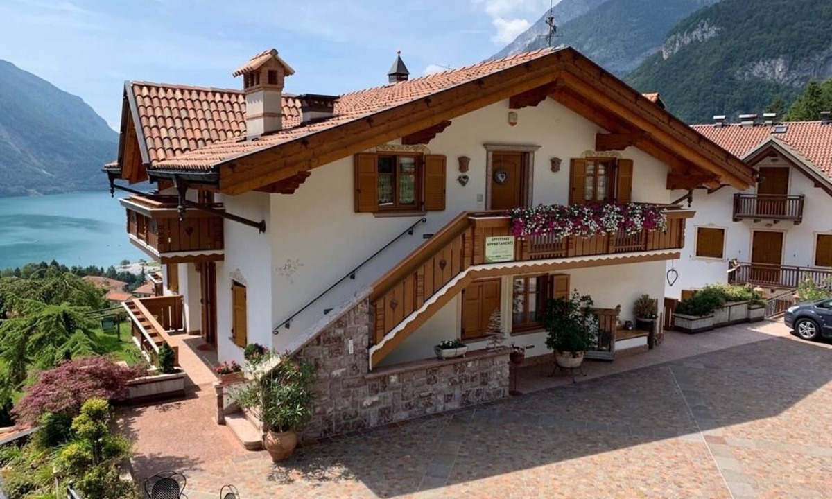 Molveno Apartment | ⋆ CHARME ⋆
