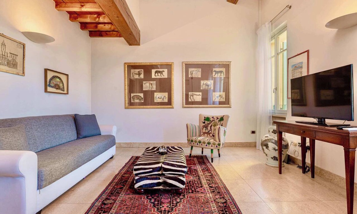 Citta Antica Apartment | Cozy flat with large balcony few steps from Arena