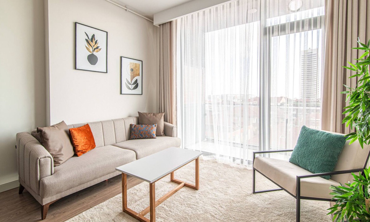 Avcilar Apartment | Dreamy Flat with Balcony near Malls in Avcilar