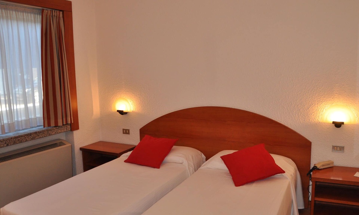 Lainate Hotel | Golf Hotel
