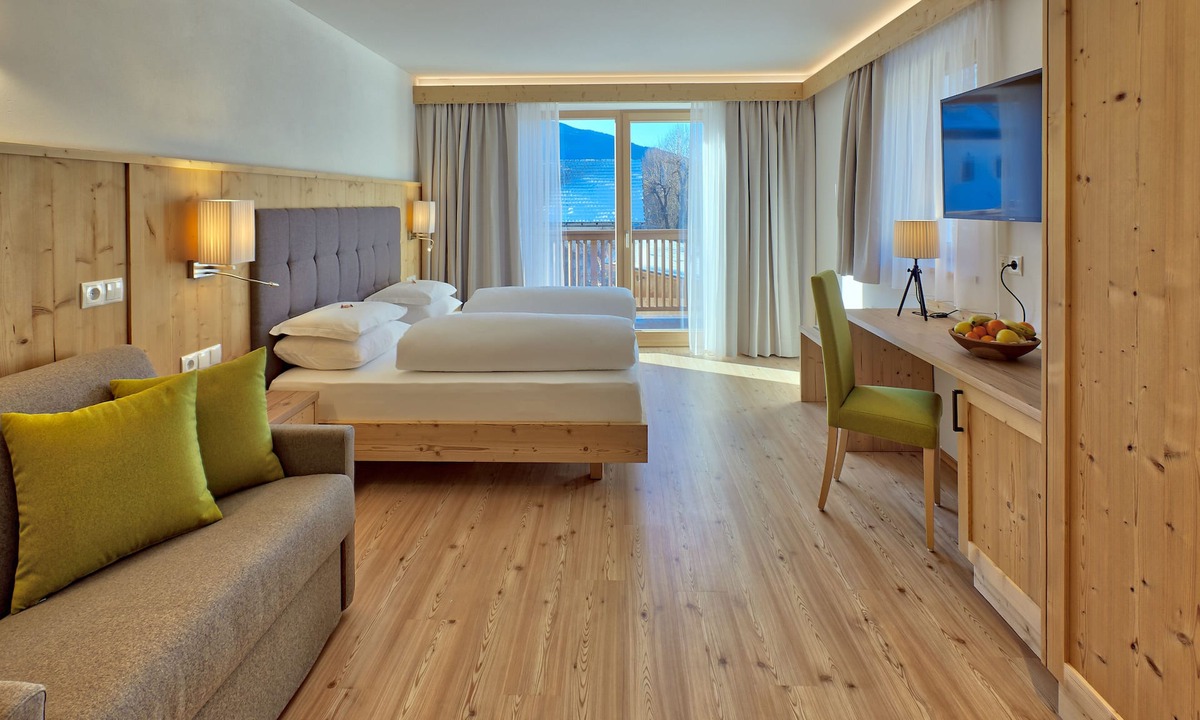 Villabassa Hotel | Hotel Rose