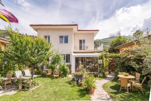 Torbole sul Garda Apartment | Nina's Home