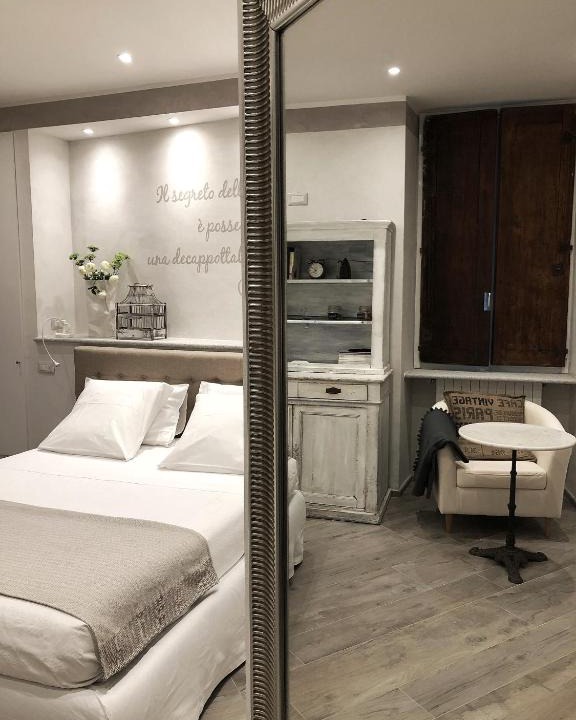 Como Apartment | PicinqueComoLake