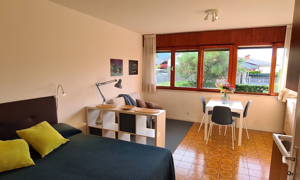 Calceranica al Lago Apartment | Studio Calceranica Lungolago 26