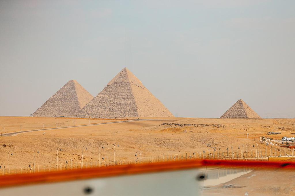Pyramids Gardens Hotel | Sultan Pyramids View Inn