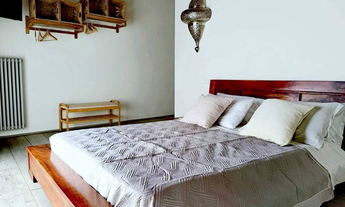 Cascina House | Sunflowers abode Your rustic home in the center of all Tuscan destinations!