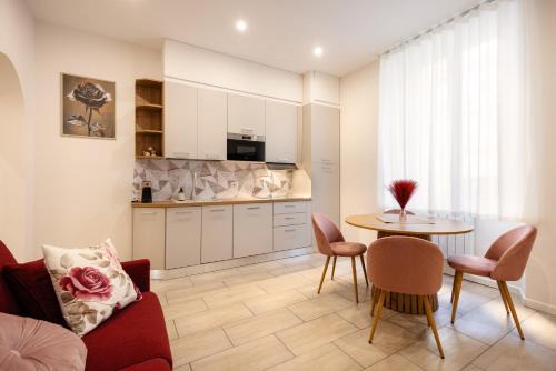 Bergamo Apartment | The Bronze Rose