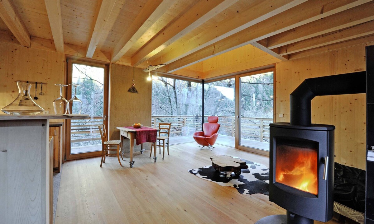 San Pancrazio Ski Chalet | Treehouse "Laugen Lodge" with Swimming Pond, Sauna, 80 km to Olympics 2026