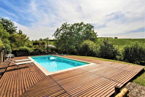 Scaparone House | Villa Mezzaluna private pool,AC,Wifi,5km from Alba