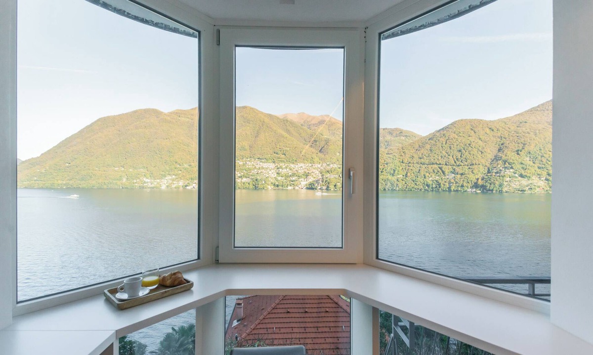 Brienno Villa | Villa Regina Retreat with Pool & Lake View