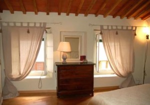 Apartment in Amphiteatre Square inside the Walls