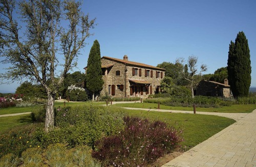 Scarlino Villa | 300 m² Villa ∙ 7 bedrooms ∙ 13 guests