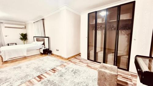 Old Cairo Apartment | 7-Star Nile View Apartment