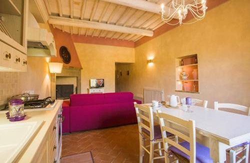 Castiglion Fibocchi Apartment | 88 m² Serviced apartment ∙ 6 guests