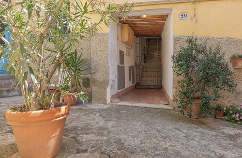 Arcetri Apartment | A cozy place with fully equipped kitchen, piano and fast internet