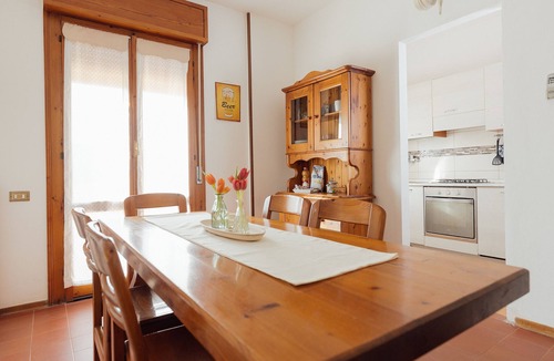 Imola Apartment | Acacia Apartment