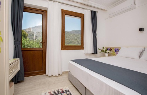 Ovabuku House | Ada Pansiyon Datca