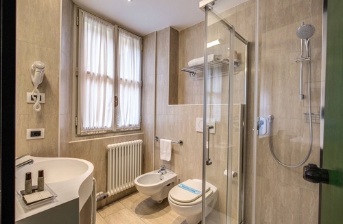 Como City Centre Hotel | Albergo Firenze