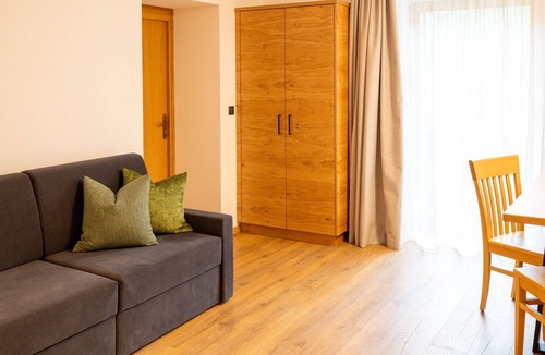 Valle San Silvestro Apartment | Apartment '2' with Mountain View, Shared Garden and Wi-Fi