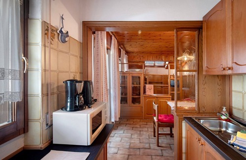 Rocca Pietore Apartment | Apartment 'Dolomiti' with Mountain View, Balcony and Wi-Fi