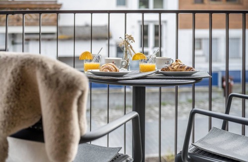 Valdaora di Mezzo Apartment | Apartment "Dolomiten Villa Colli" with Balcony & Wi-Fi