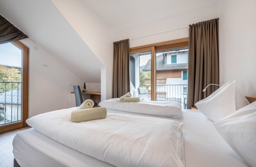 Valdaora di Mezzo Apartment | Apartment "Dolomiten Villa Colli" with Balcony & Wi-Fi