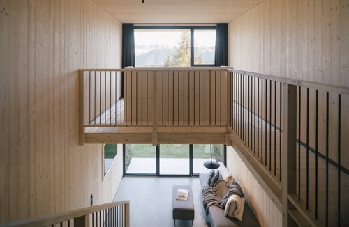 Bressanone Apartment | Apartment Hotel "Anders Mountain Suites 5" with Private Sauna, Slope Access & Wi-Fi