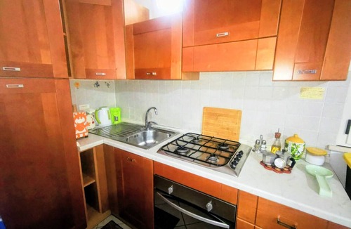 Viserba Apartment | Apartment 'Marechiaro' with Balcony, Wi-Fi and Air Conditioning
