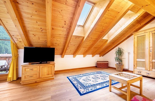 Anterselva Apartment | Apartment 'Mitterbruggehof Berganemone' with Mountain View, Shared Garden & Wi-Fi