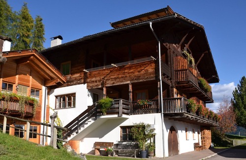 Ultimo Apartment | Apartment 'Schwalbennest' with Mountain View, Shared Garden and Wi-Fi