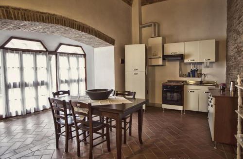 Massa Marittima Apartment | Apartment Sperior Zwei-Zimmer-Wohnung by Interhome