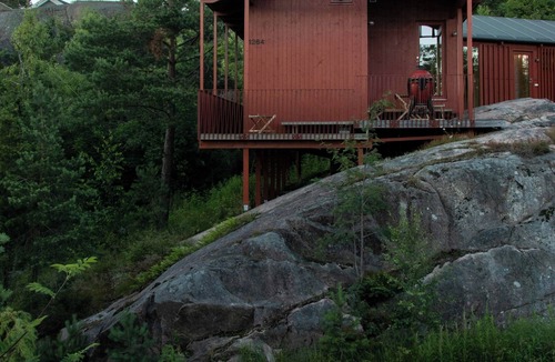 Risor House | Architectural gem with a view of Lyngør