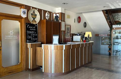 Deruta Hotel | Asso di Coppe