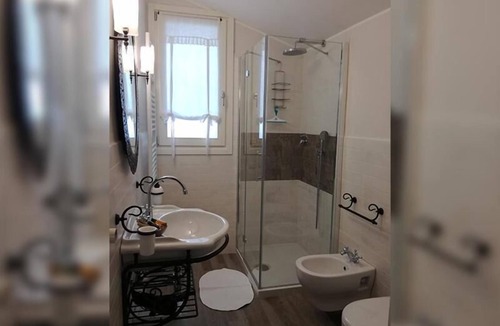 Massa Castello House | B&B Nadine