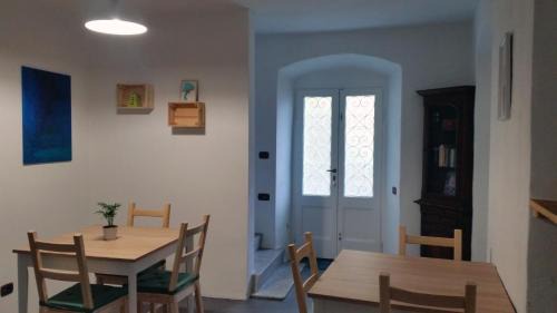 Lezzeno Bed & Breakfast | B&B Val Valerna