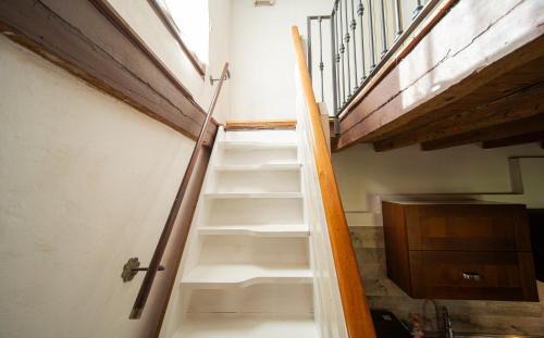 Monguzzo House | Barn & Bloom appartamento rustico del 1800