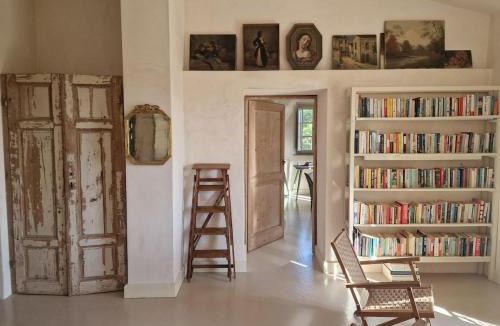 Riparbella Villa | Beautiful Country House, Infinity Pool, Sea Views
