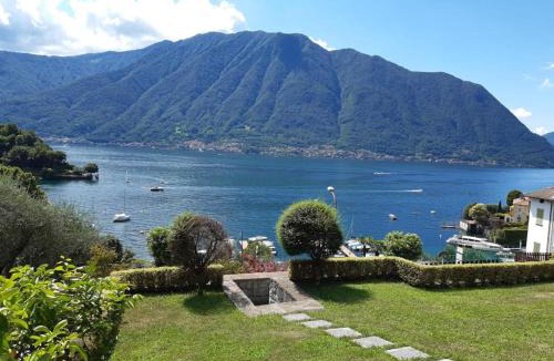 Sala Comacina Apartment | Big Apartment With Lake View and Two Bedrooms